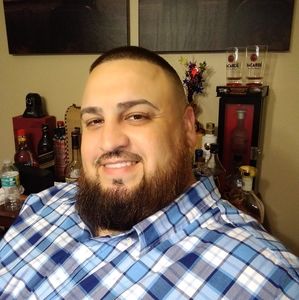 Meet your Posher, Victor